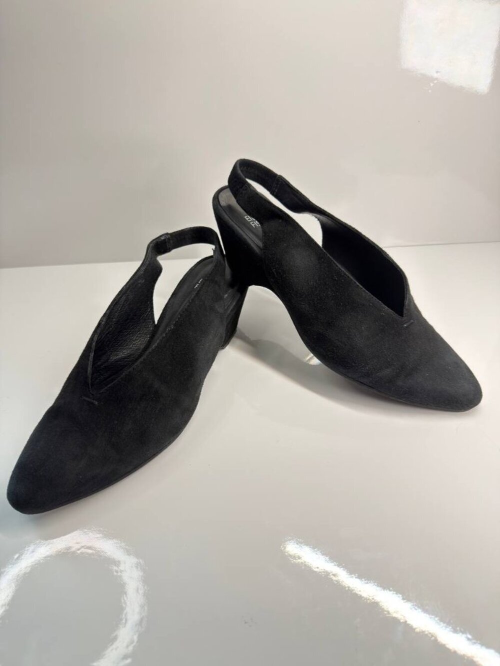 Eileen Fisher Black Suede Heels – Elegant & Minimalist - US 7